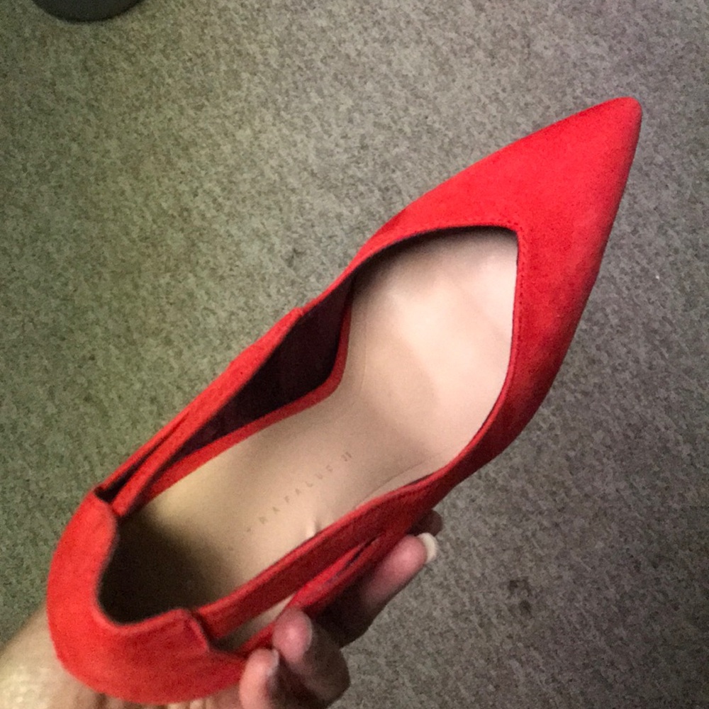 Zara pointed pumps